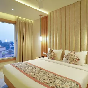 *** Hotel Four Element India